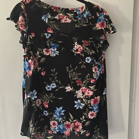 Doe & Rae ruffle blouse - Picture 5 of 7